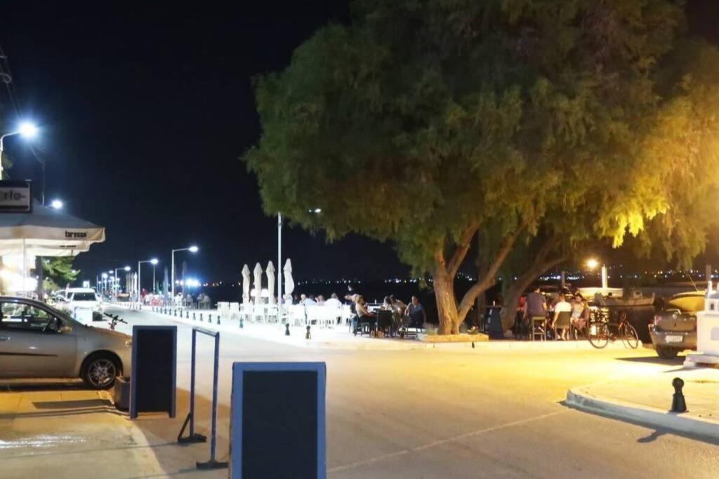 Πολυτελές Διαμέρισμα 3 Χαλκίδα-Παραλία Αυλίδος Paralia Avlidhos Экстерьер фото